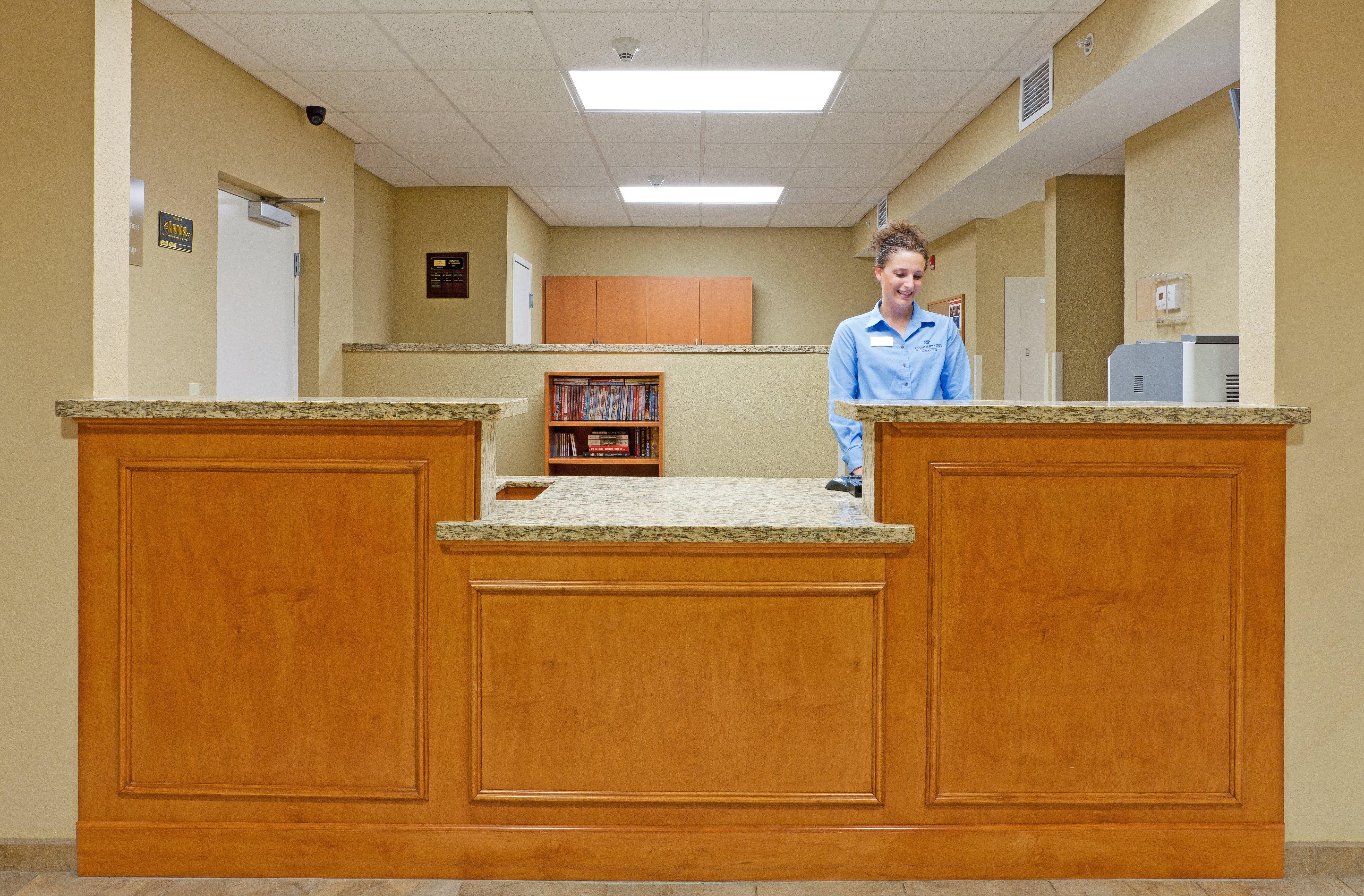 Candlewood Suites Hazleton By Ihg Интерьер фото